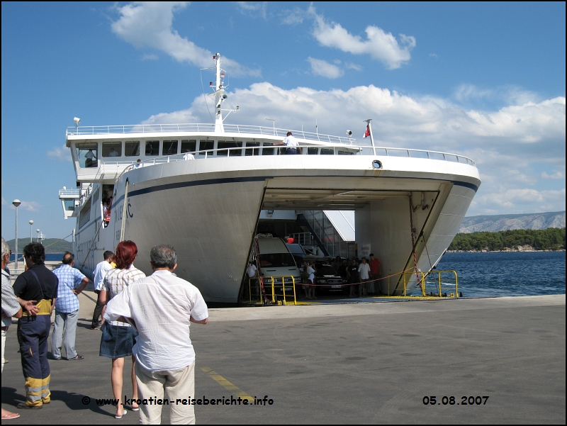 Fhre Stari Grad - Split Kroatien