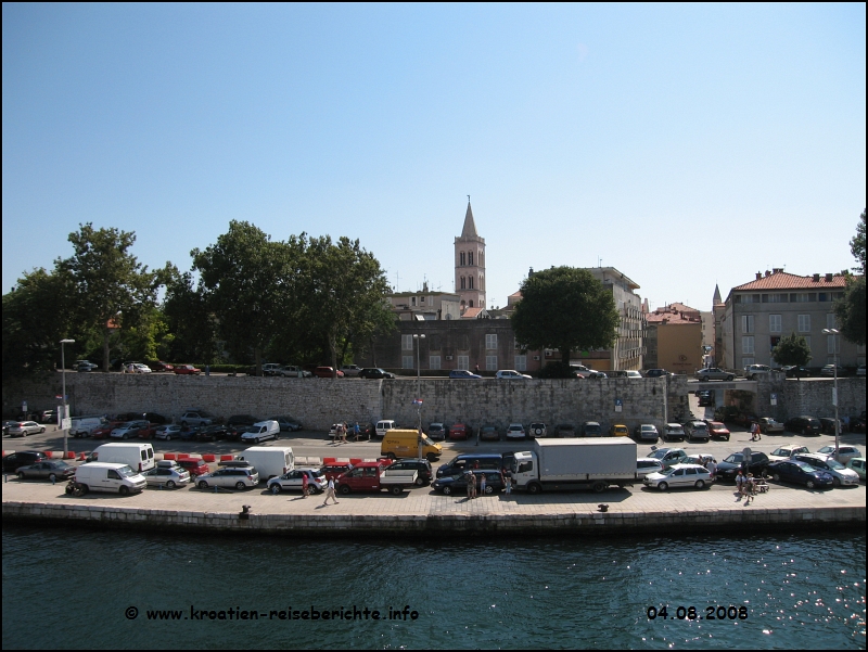 Zadar von der Fähre aus.