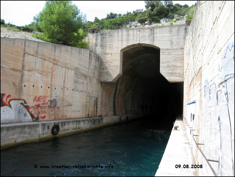 U-Boot Bunker - Bozava - Insel Dugi Otok