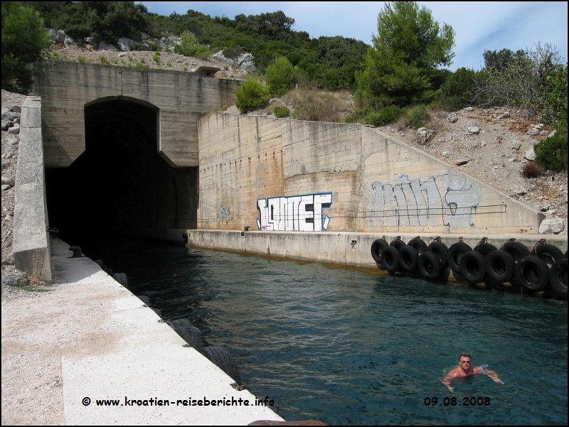 U-Boot Bunker - Bozava - Insel Dugi Otok