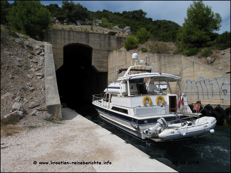 U-Boot Bunker - Bozava - Insel Dugi Otok