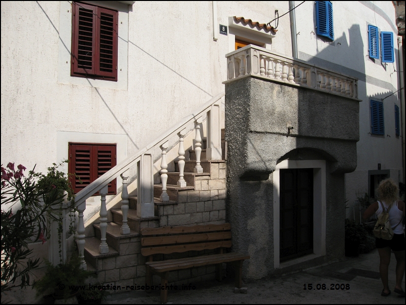 Cres