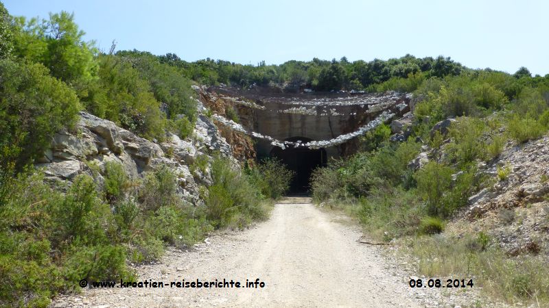 Raketenbasis Komiza Insel Vis Kroatien