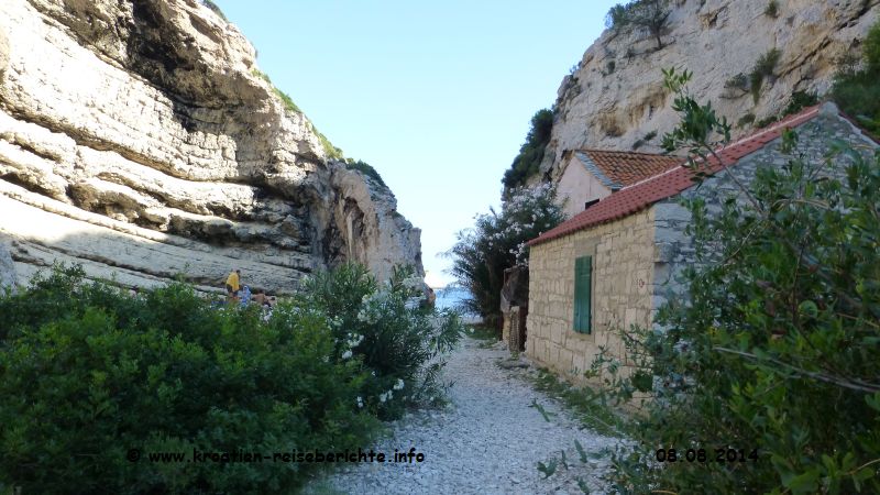 Strand Stiniva Insel Vis Kroatien