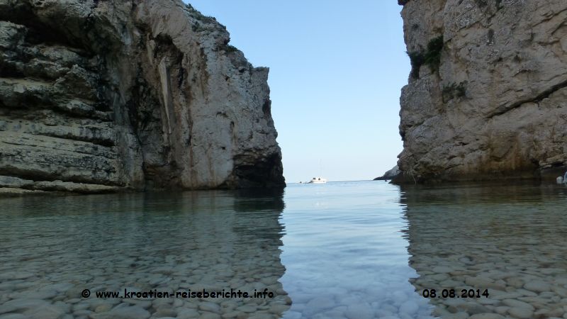 Strand Stiniva Insel Vis Kroatien